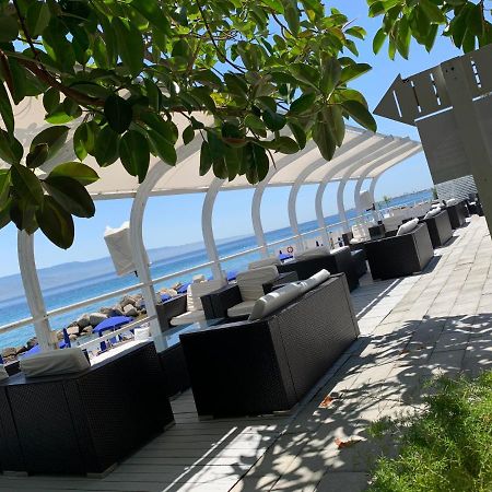 Bed And Beach Messina Bagian luar foto